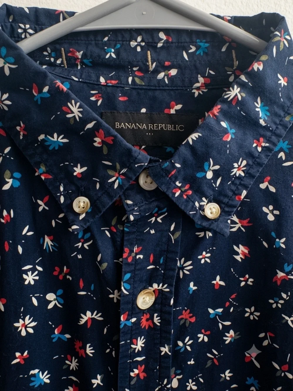 Banana Republic slim fit Navy Floral Short-Sleeve Button-Down Shirt